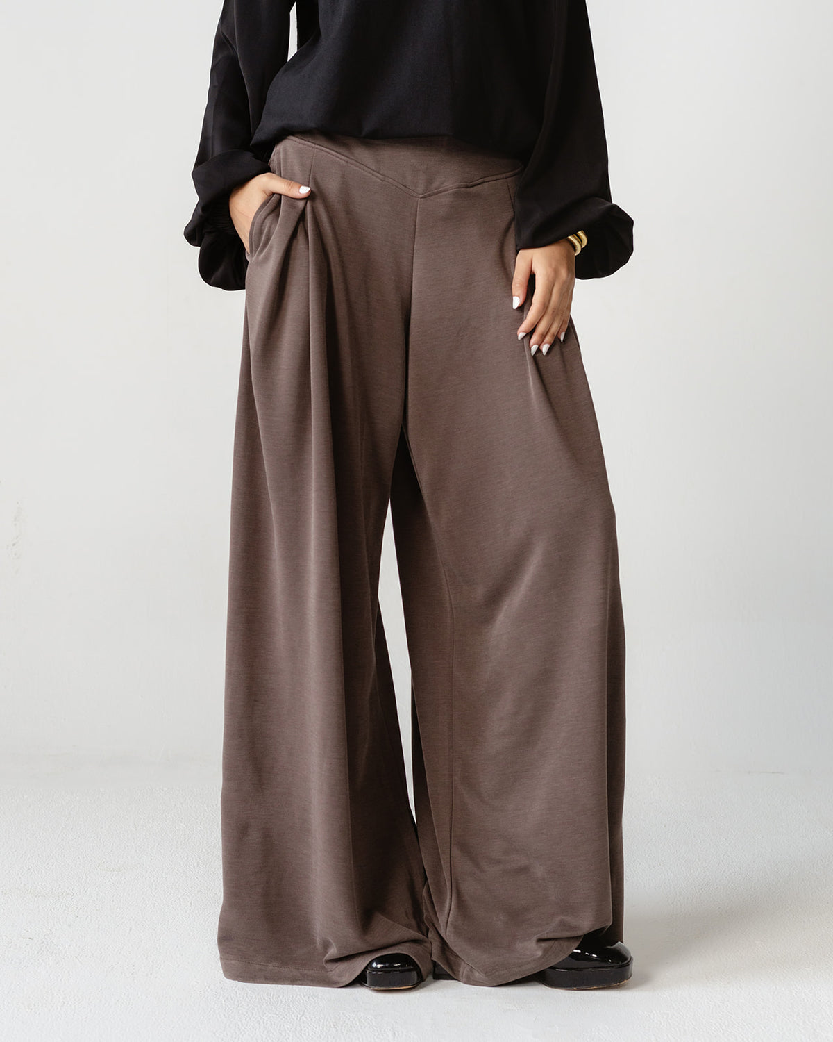 Brown Pleated Wide-Leg Trousers