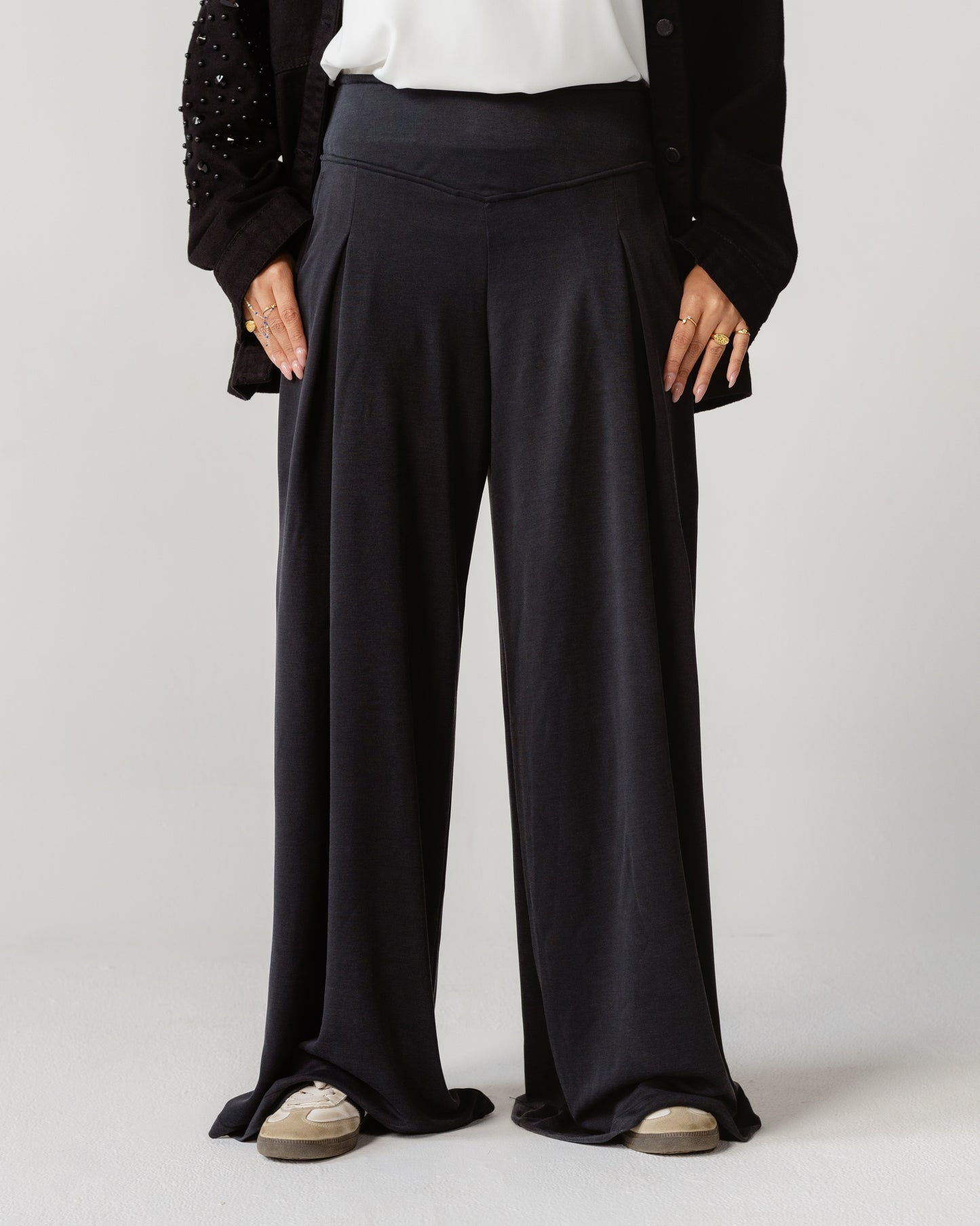 Pleated Wide-Leg Trousers
