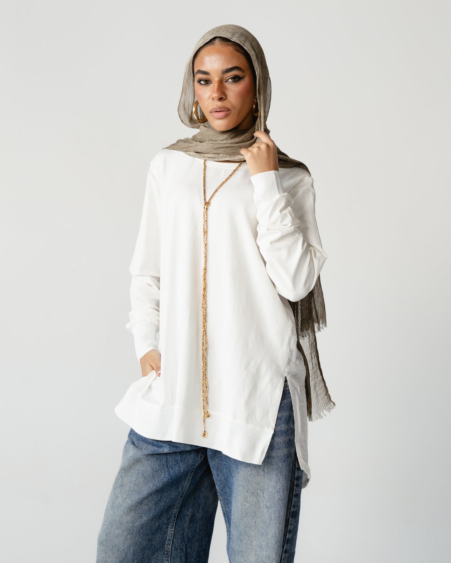 Contrast Back Top