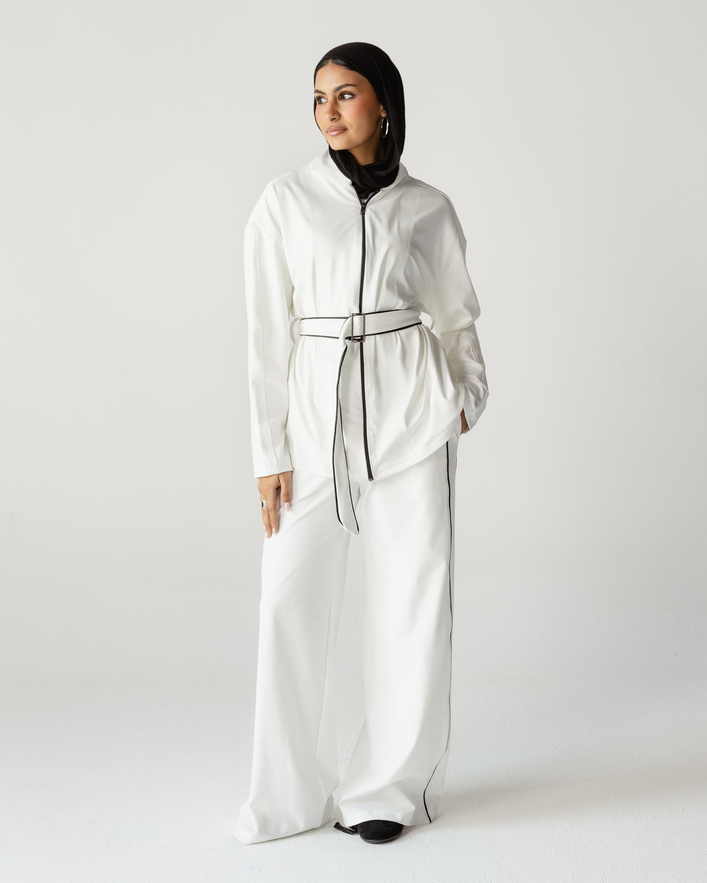 White Belted Zip Set