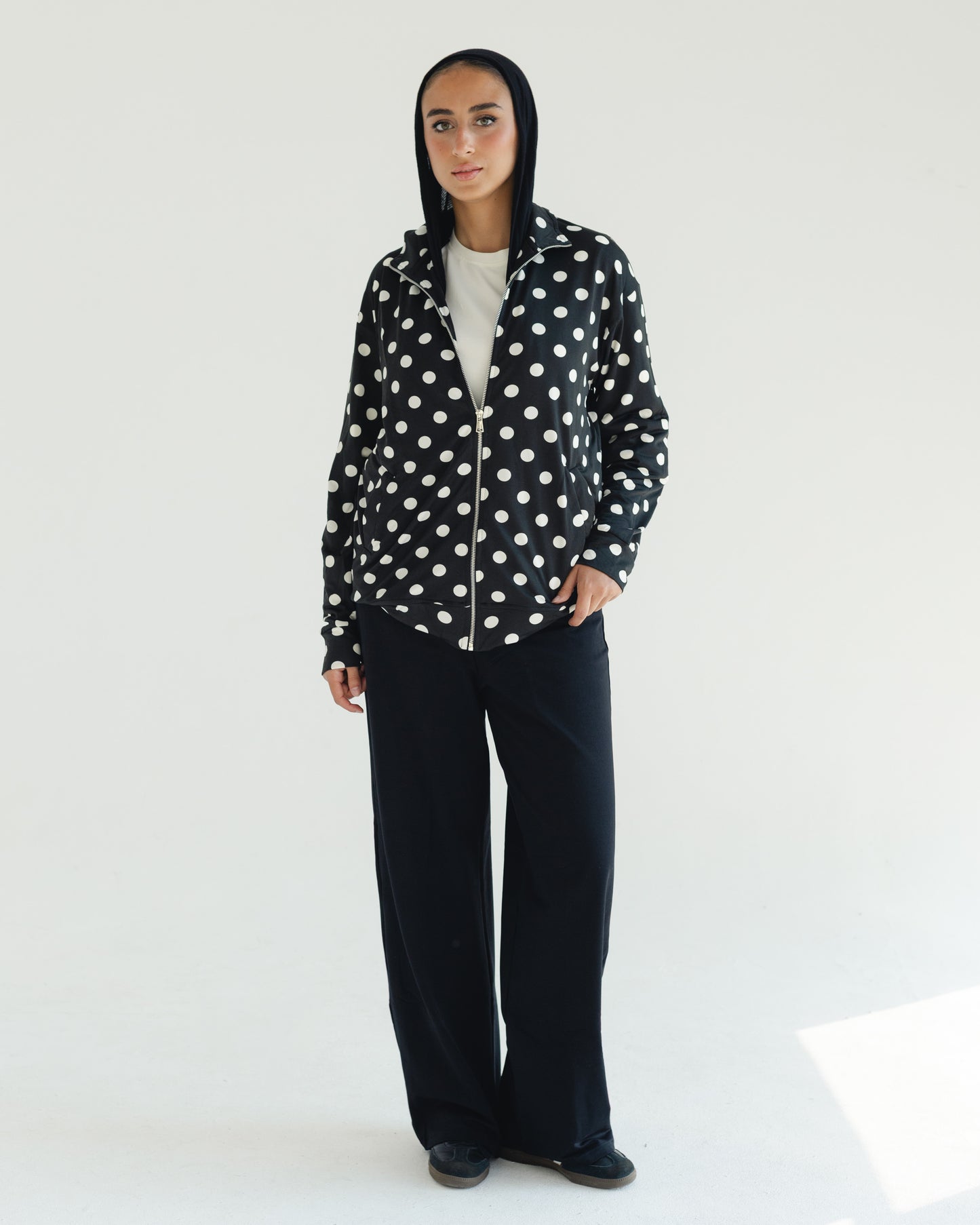 Noir Dot Set