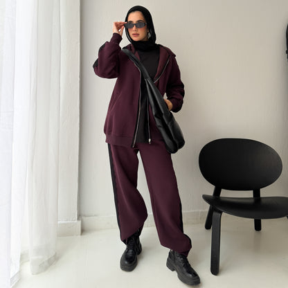 Burgundy Lace Track Set