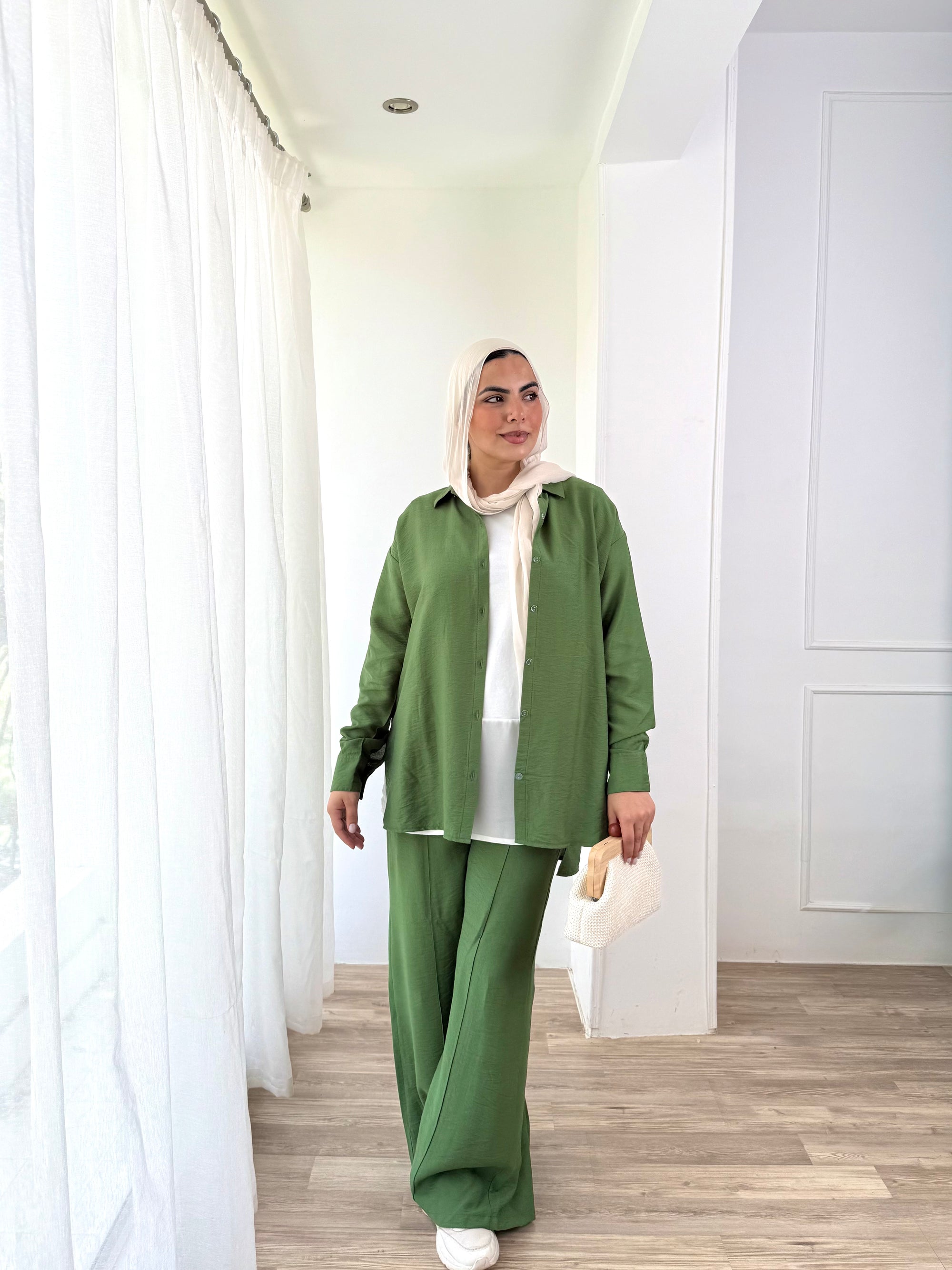 Olive Whisper Set