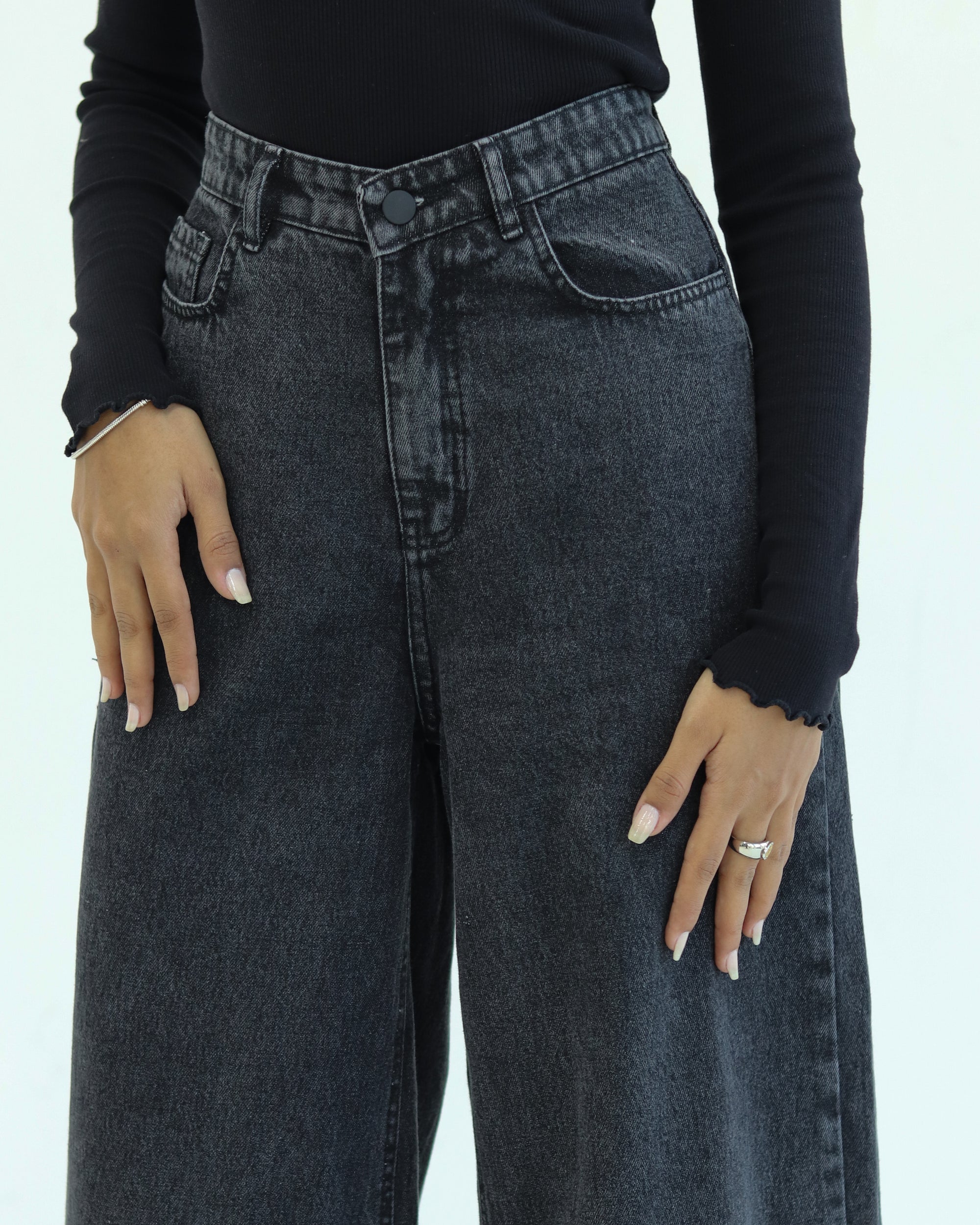 Extreme Wide Leg