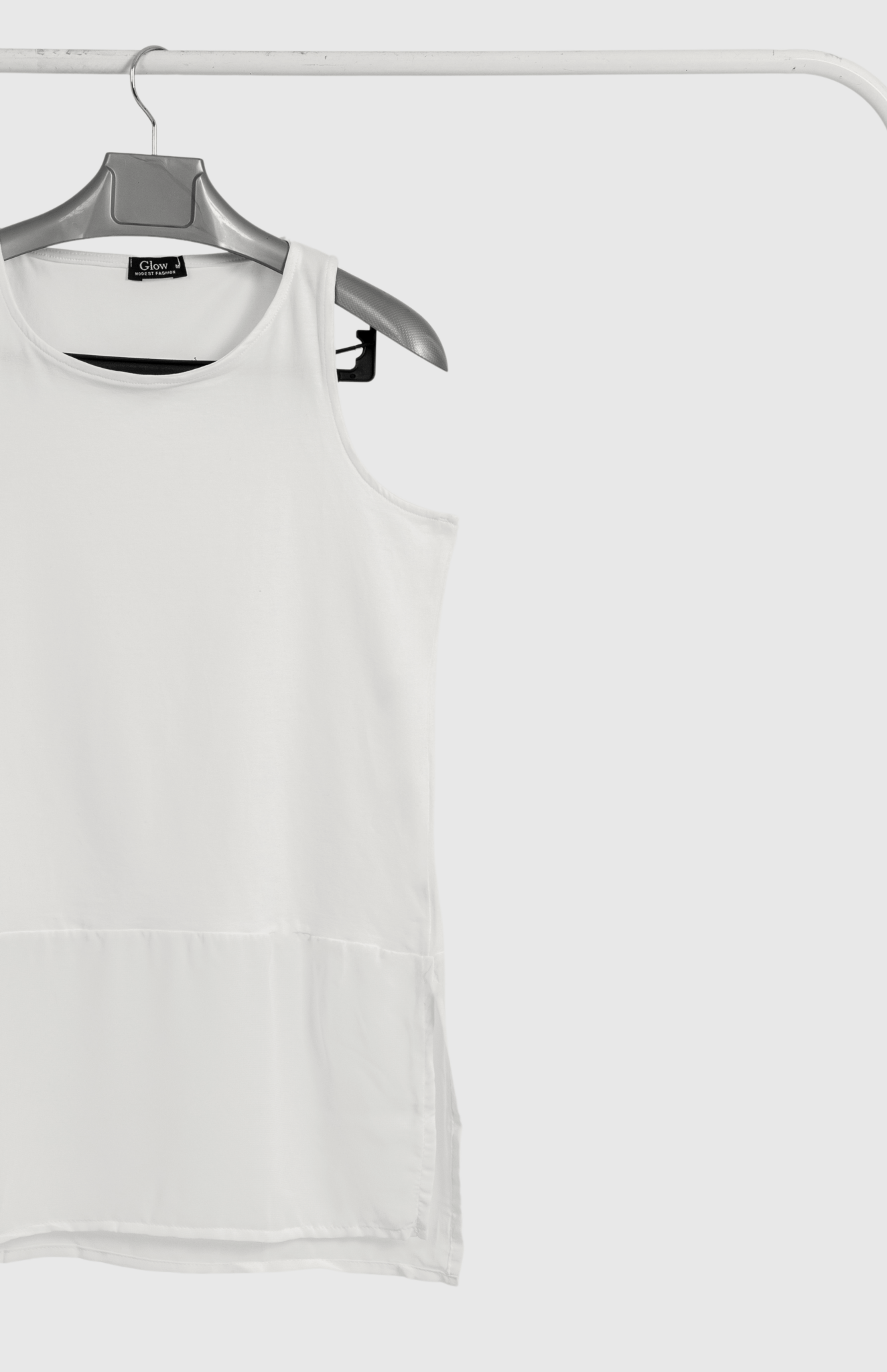 Half & Half Sleeveless Basic - Glow Modest