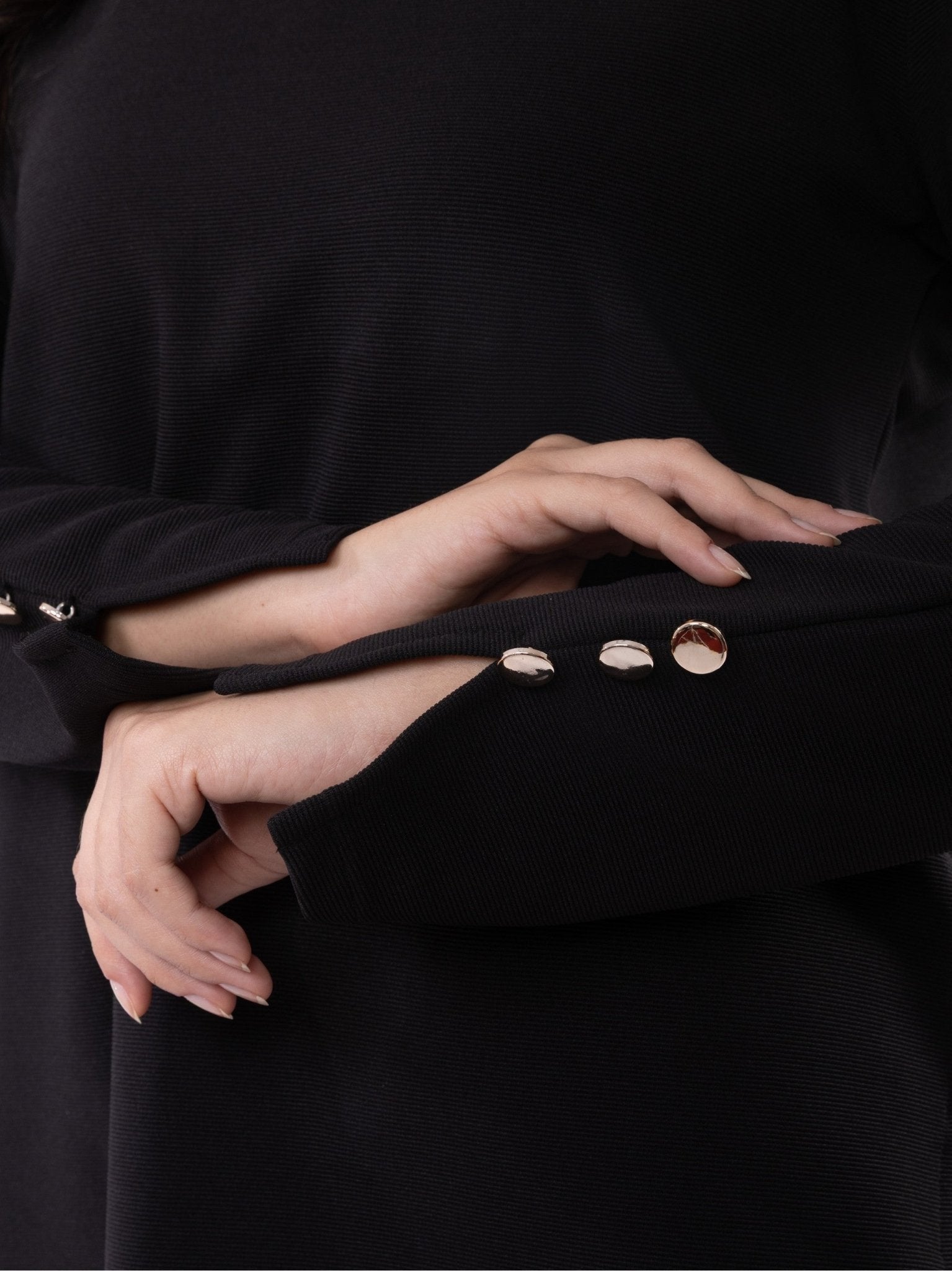 High neck with buttons - Glow Modest