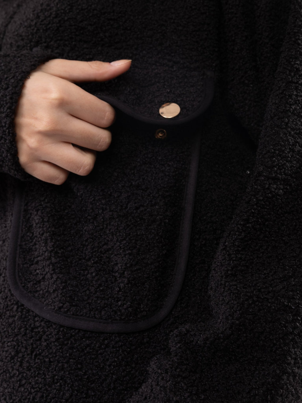 Noir Jacket - Glow Modest