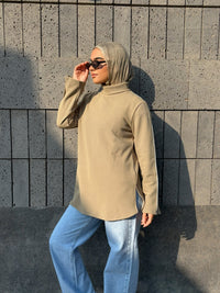 Ribbed High-Neck Essential
