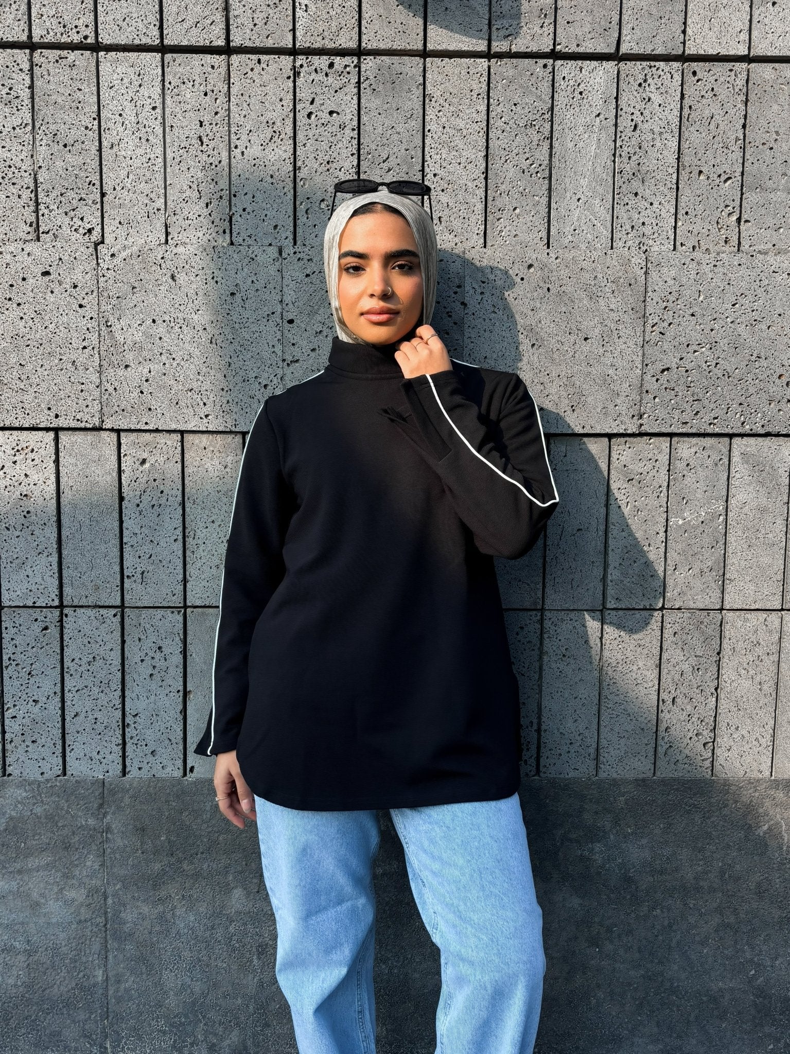 Ribbed High - Neck Essential - Glow Modest